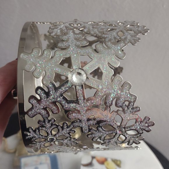 Bath & Body Works Snow Flake 3 Wick Candle Holder + Extras EXCELLENT Condition - Picture 7 of 11